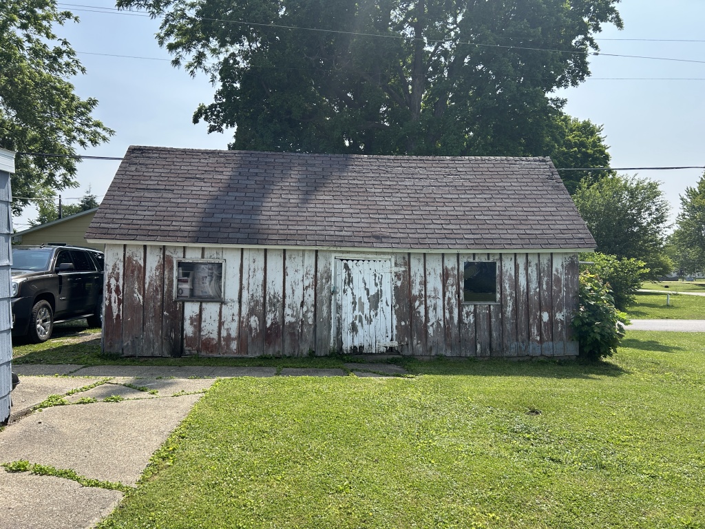 Illinois, United States, 3 Bedrooms Bedrooms, 6 Rooms Rooms,2 BathroomsBathrooms,40,000 to 90,000,Available,1449