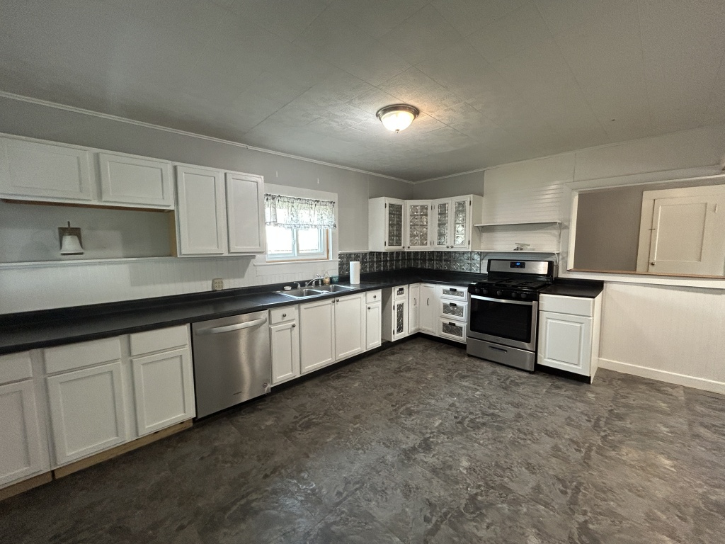 Illinois, United States, 3 Bedrooms Bedrooms, 6 Rooms Rooms,2 BathroomsBathrooms,40,000 to 90,000,Available,1449