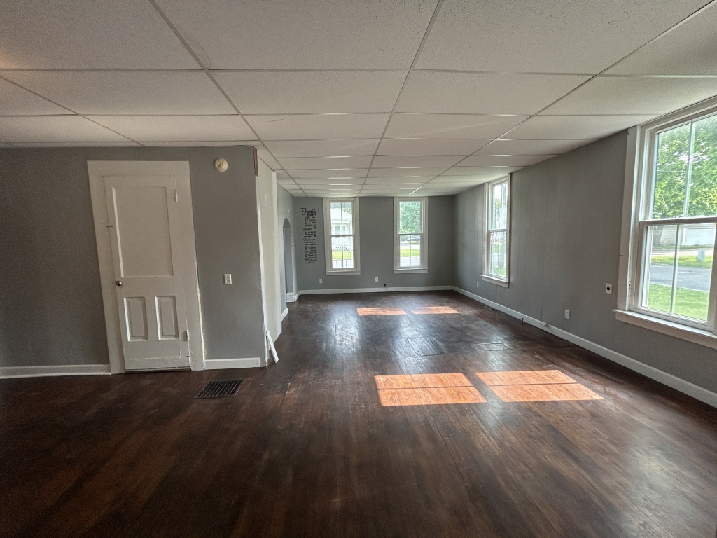 Illinois, United States, 3 Bedrooms Bedrooms, 6 Rooms Rooms,2 BathroomsBathrooms,40,000 to 90,000,Available,1449