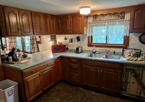128 East Avenue B, Rushville, Schuyler, Illinois, United States 62681, 1 Bedroom Bedrooms, 7 Rooms Rooms,1 BathroomBathrooms,40,000 to 90,000,Available,East Avenue B,1454