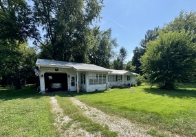 128 East Avenue B, Rushville, Schuyler, Illinois, United States 62681, 1 Bedroom Bedrooms, 7 Rooms Rooms,1 BathroomBathrooms,40,000 to 90,000,Available,East Avenue B,1454