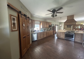 Illinois, United States, 2 Bedrooms Bedrooms, 8 Rooms Rooms,2 BathroomsBathrooms,Over 90,000,Available,1456