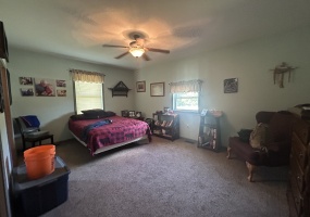 Illinois, United States, 2 Bedrooms Bedrooms, 8 Rooms Rooms,2 BathroomsBathrooms,Over 90,000,Available,1456