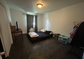 Illinois, United States, 3 Bedrooms Bedrooms, 6 Rooms Rooms,1 BathroomBathrooms,Over 90,000,Available,1457