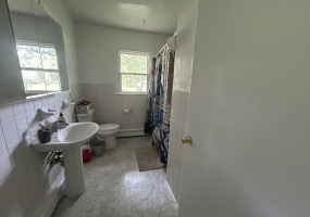 Illinois, United States, 3 Bedrooms Bedrooms, 6 Rooms Rooms,1 BathroomBathrooms,Over 90,000,Available,1457
