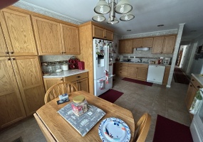 Illinois, United States, 4 Bedrooms Bedrooms, 10 Rooms Rooms,2 BathroomsBathrooms,Over 90,000,Available,1458