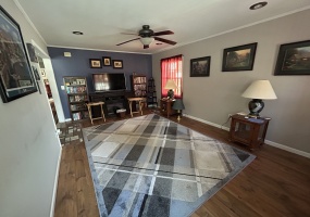 Illinois, United States, 4 Bedrooms Bedrooms, 10 Rooms Rooms,2 BathroomsBathrooms,Over 90,000,Available,1458