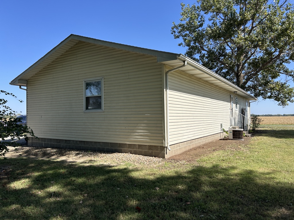 Illinois, United States, 2 Bedrooms Bedrooms, 6 Rooms Rooms,1 BathroomBathrooms,40,000 to 90,000,Available,1459