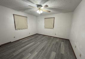 Illinois, United States, 2 Bedrooms Bedrooms, 6 Rooms Rooms,1 BathroomBathrooms,40,000 to 90,000,Available,1459