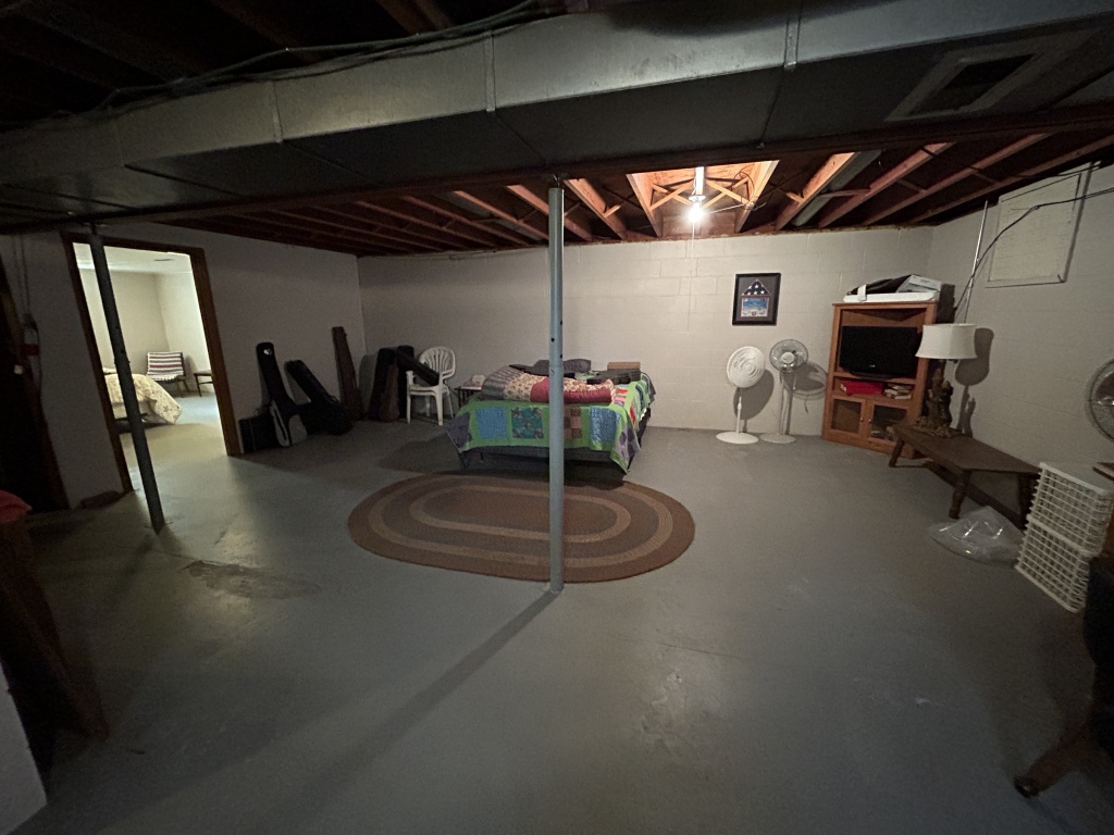 Illinois, United States, 2 Bedrooms Bedrooms, 6 Rooms Rooms,2 BathroomsBathrooms,Over 90,000,Available,1461