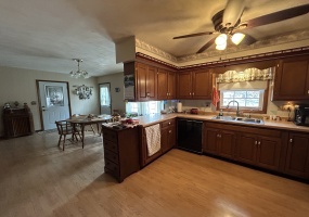 Illinois, United States, 2 Bedrooms Bedrooms, 6 Rooms Rooms,2 BathroomsBathrooms,Over 90,000,Available,1461