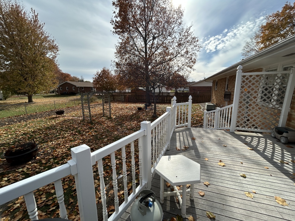 Illinois, United States, 2 Bedrooms Bedrooms, 6 Rooms Rooms,2 BathroomsBathrooms,Over 90,000,Available,1461