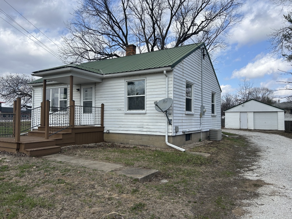 Illinois, United States, 3 Bedrooms Bedrooms, 6 Rooms Rooms,1 BathroomBathrooms,40,000 to 90,000,Available,1463