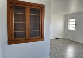 Illinois, United States, 3 Bedrooms Bedrooms, 6 Rooms Rooms,1 BathroomBathrooms,40,000 to 90,000,Available,1463