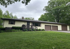 19501 Lakeview Dr., Rushville, Schuyler, Illinois, United States 62681, 2 Bedrooms Bedrooms, 6 Rooms Rooms,2 BathroomsBathrooms,Over 90,000,Pending,Lakeview Dr.,1465