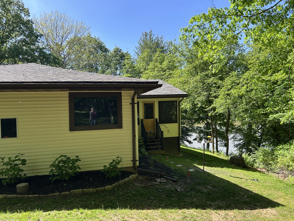 19501 Lakeview Dr., Rushville, Schuyler, Illinois, United States 62681, 2 Bedrooms Bedrooms, 6 Rooms Rooms,2 BathroomsBathrooms,Over 90,000,Pending,Lakeview Dr.,1465