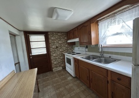 Illinois, United States, 2 Bedrooms Bedrooms, 7 Rooms Rooms,1 BathroomBathrooms,40,000 to 90,000,Available,1466