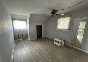 Illinois, United States, 2 Bedrooms Bedrooms, 7 Rooms Rooms,1 BathroomBathrooms,40,000 to 90,000,Available,1466