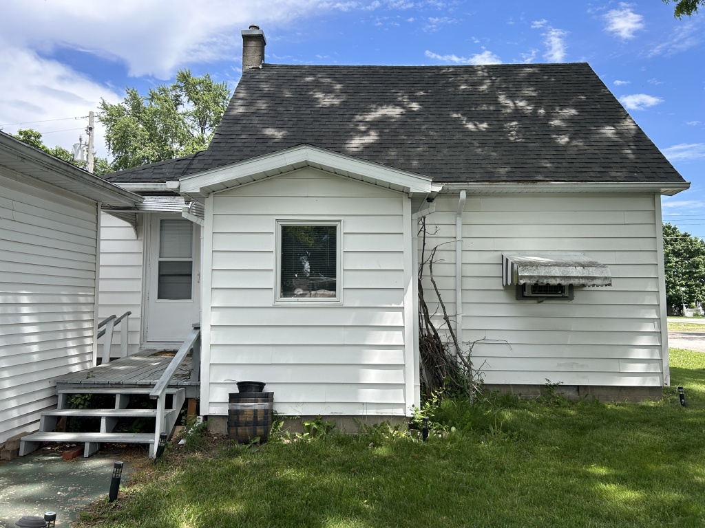 Illinois, United States, 2 Bedrooms Bedrooms, 7 Rooms Rooms,1 BathroomBathrooms,40,000 to 90,000,Available,1466