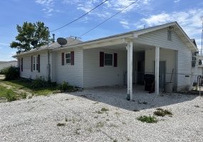 Astoria, Fulton, Illinois, United States 61501, 3 Bedrooms Bedrooms, 6 Rooms Rooms,1 BathroomBathrooms,40,000 to 90,000,Available,1468
