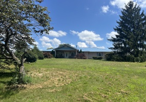 Augusta, Hancock, Illinois, United States, 3 Bedrooms Bedrooms, 11 Rooms Rooms,2 BathroomsBathrooms,Over 90,000,Available,1476