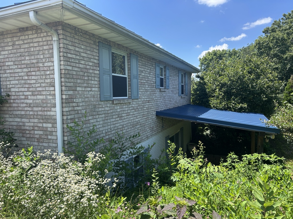 Augusta, Hancock, Illinois, United States, 3 Bedrooms Bedrooms, 11 Rooms Rooms,2 BathroomsBathrooms,Over 90,000,Available,1476
