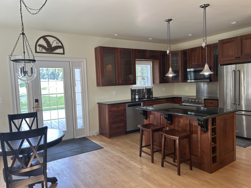 Illinois, United States, 2 Bedrooms Bedrooms, 6 Rooms Rooms,1 BathroomBathrooms,Over 90,000,Available,1479