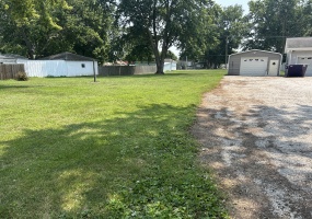 Illinois, United States, 2 Bedrooms Bedrooms, 7 Rooms Rooms,1 BathroomBathrooms,Over 90,000,Available,1482