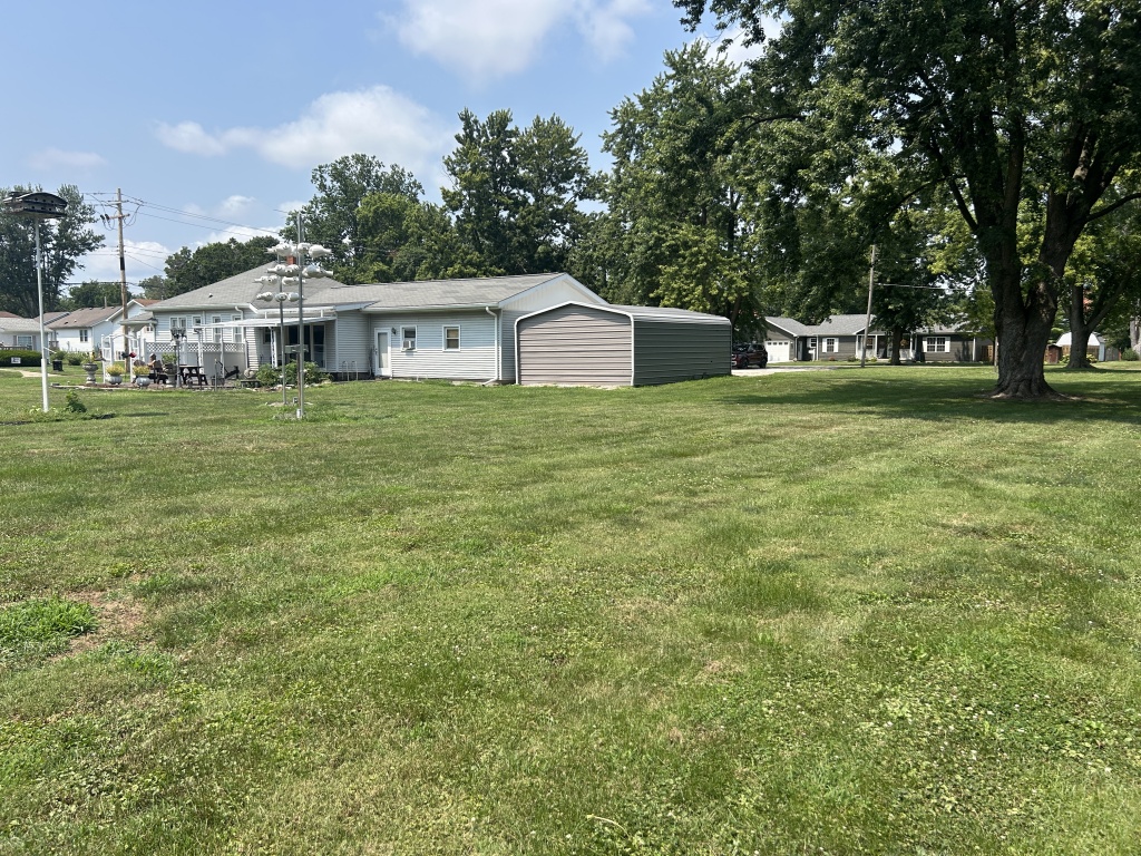 Illinois, United States, 2 Bedrooms Bedrooms, 7 Rooms Rooms,1 BathroomBathrooms,Over 90,000,Available,1482