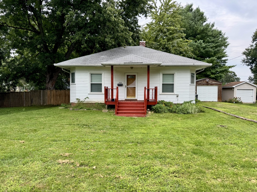 363 South Congress, Rushville, Schuyler, Illinois, United States 62681, 3 Bedrooms Bedrooms, 7 Rooms Rooms,1 BathroomBathrooms,40,000 to 90,000,Available,South Congress,896421