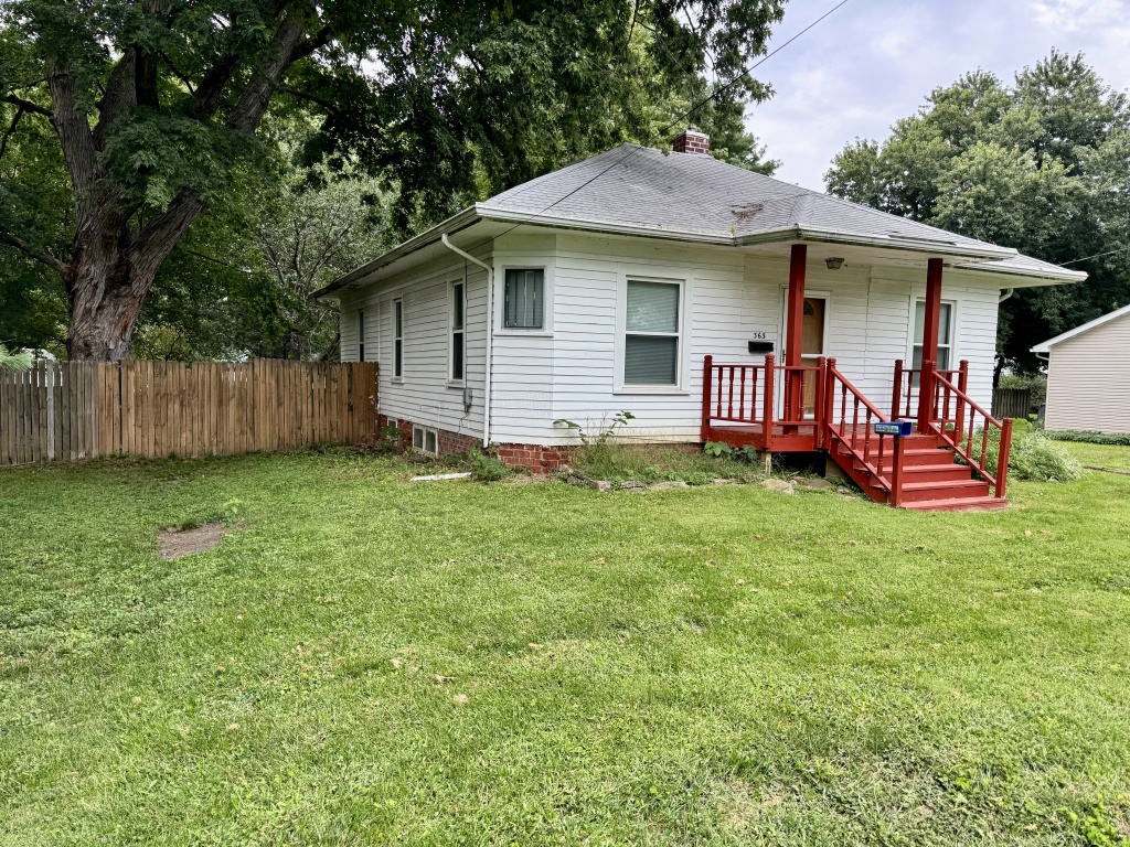 363 South Congress, Rushville, Schuyler, Illinois, United States 62681, 3 Bedrooms Bedrooms, 7 Rooms Rooms,1 BathroomBathrooms,40,000 to 90,000,Available,South Congress,896421