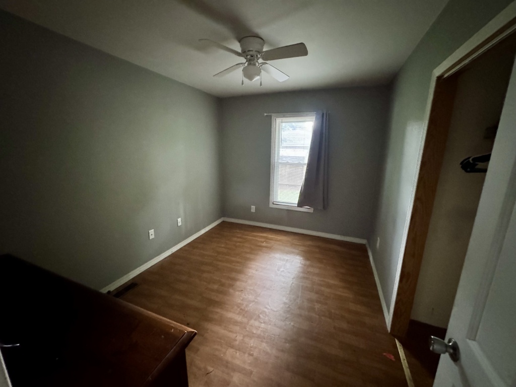 363 South Congress, Rushville, Schuyler, Illinois, United States 62681, 3 Bedrooms Bedrooms, 7 Rooms Rooms,1 BathroomBathrooms,40,000 to 90,000,Available,South Congress,896421