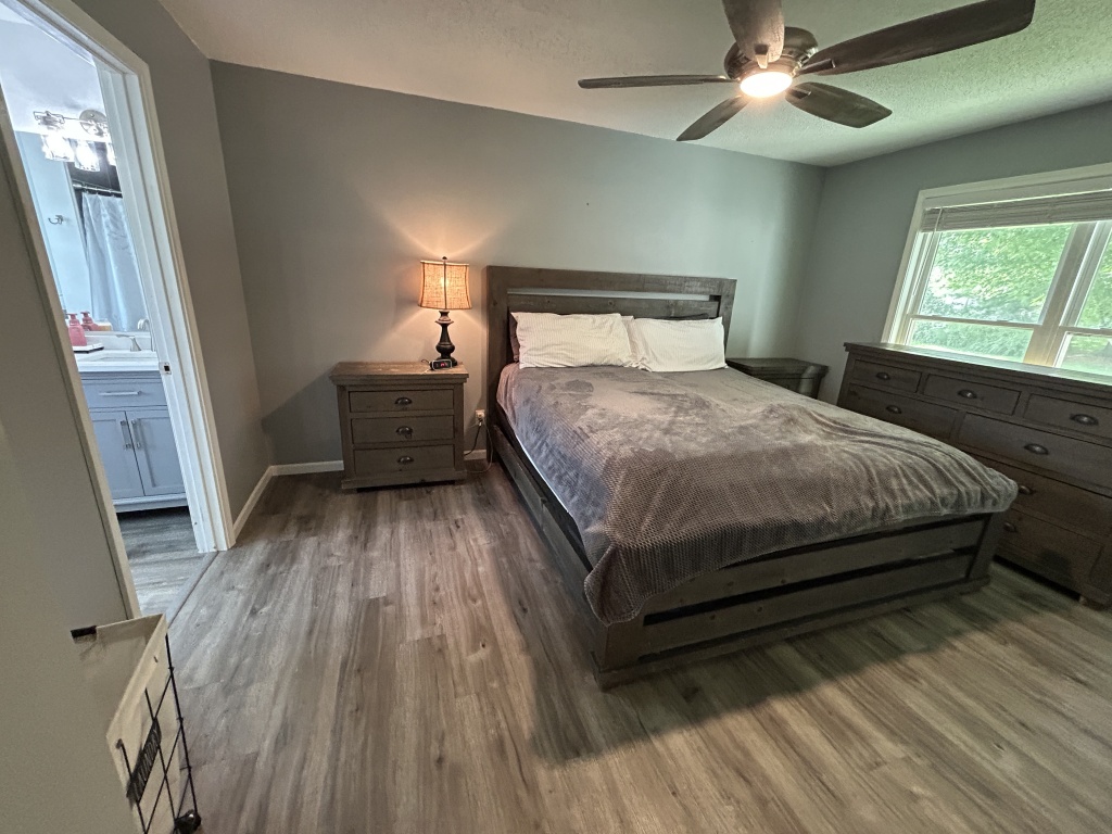 Illinois, United States, 3 Bedrooms Bedrooms, 7 Rooms Rooms,2 BathroomsBathrooms,Over 90,000,Available,896423