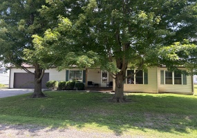 Illinois, United States, 3 Bedrooms Bedrooms, 7 Rooms Rooms,2 BathroomsBathrooms,Over 90,000,Available,896423